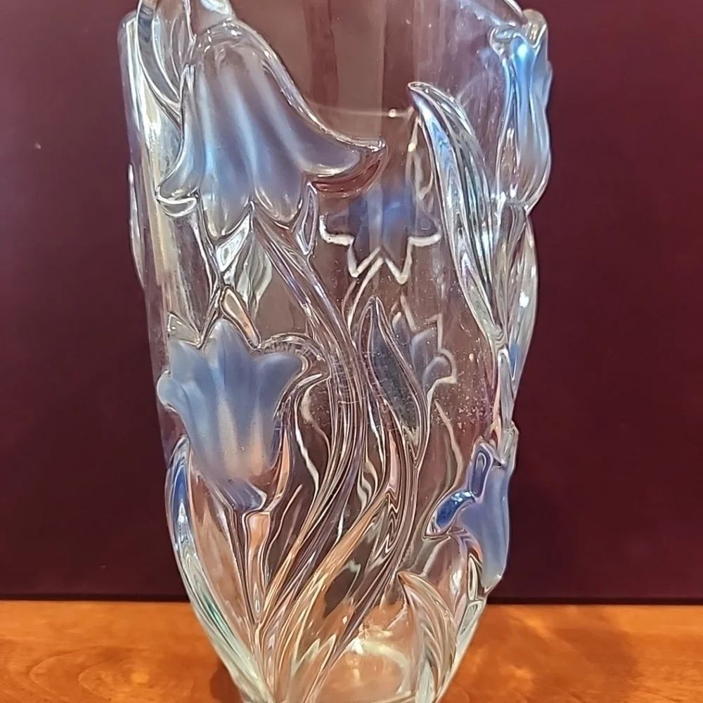 Mikasa Bluebells Painted Glass Vase 8